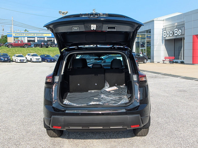 Vehicle image 8 of 29
