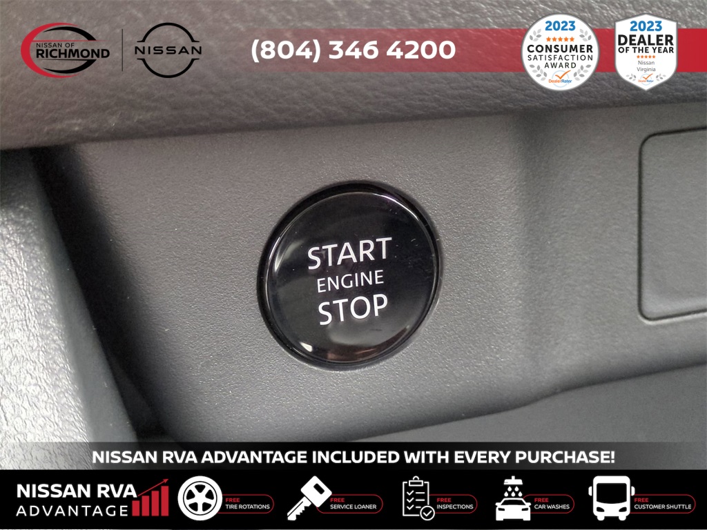 Vehicle image 22 of 27