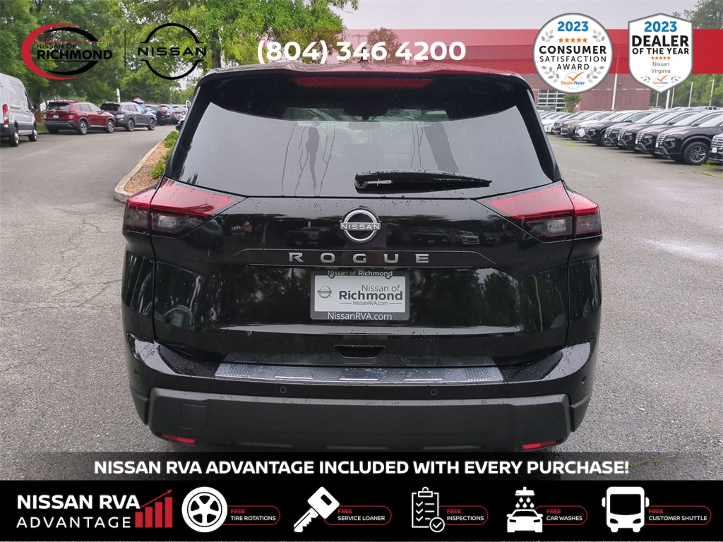 Vehicle image 25 of 27