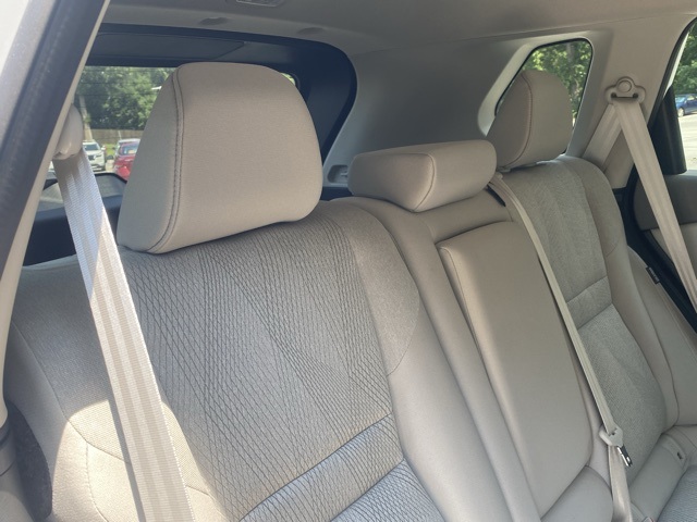Vehicle image 13 of 36