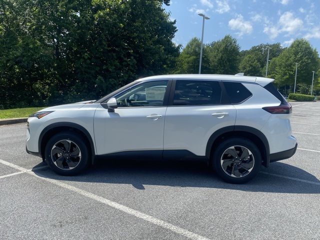 Vehicle image 7 of 36