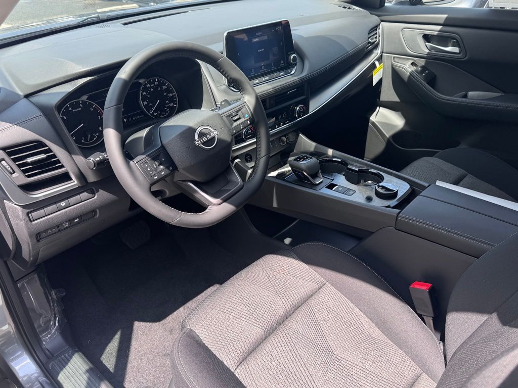Vehicle image 11 of 23