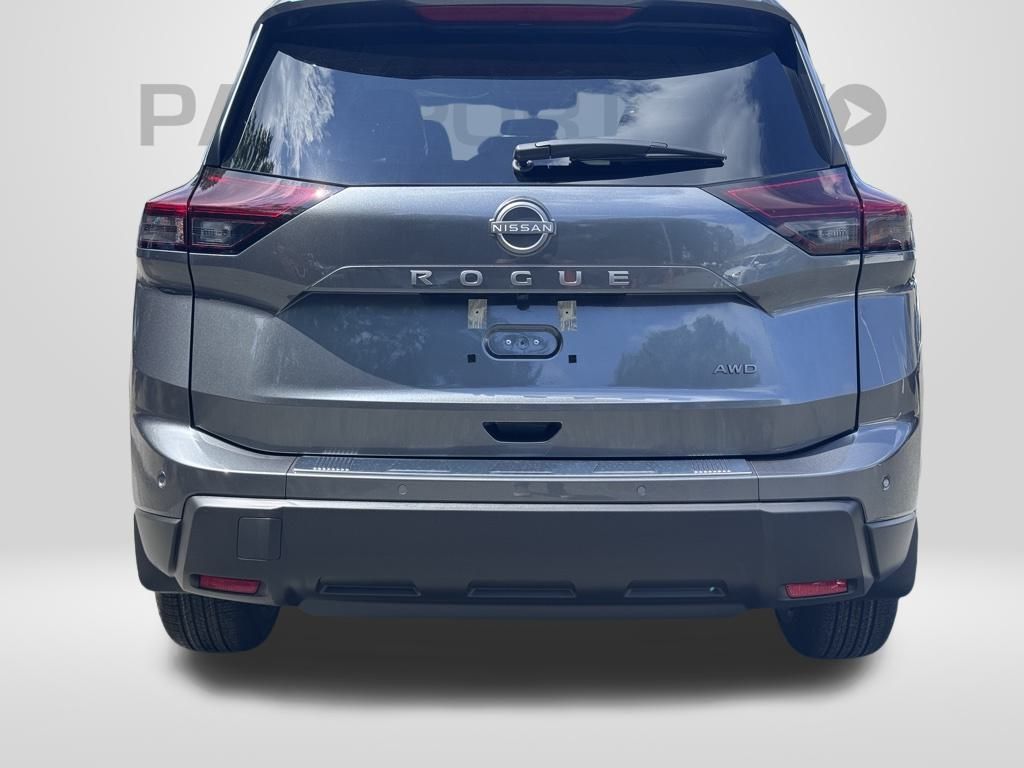 Vehicle image 5 of 23