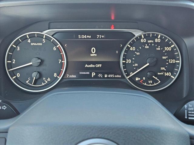 Vehicle image 11 of 18