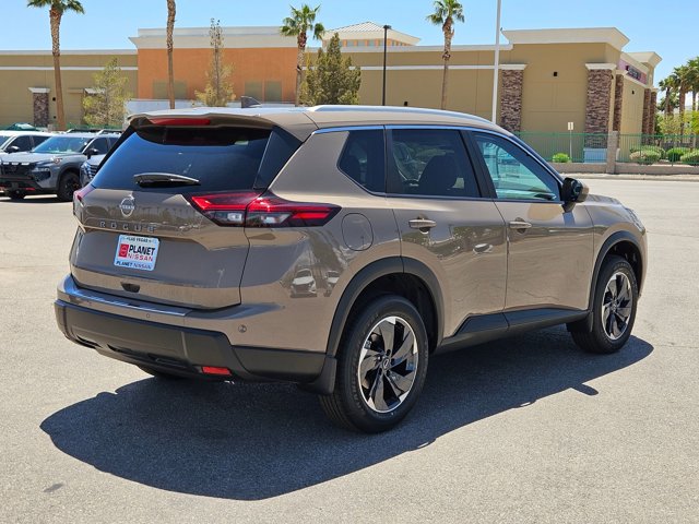 Vehicle image 3 of 7