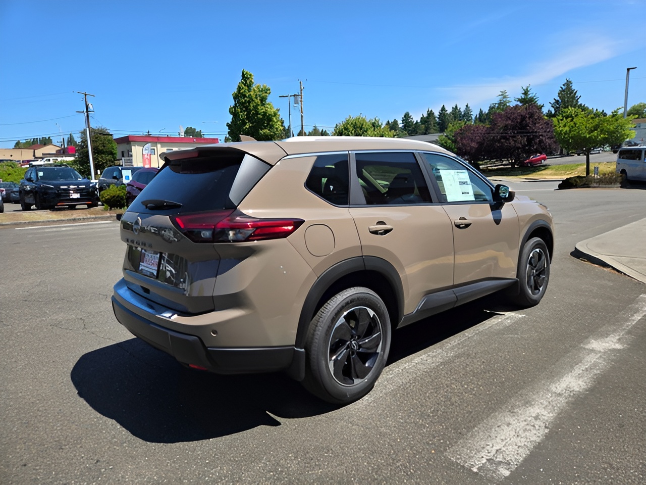 Vehicle image 28 of 30
