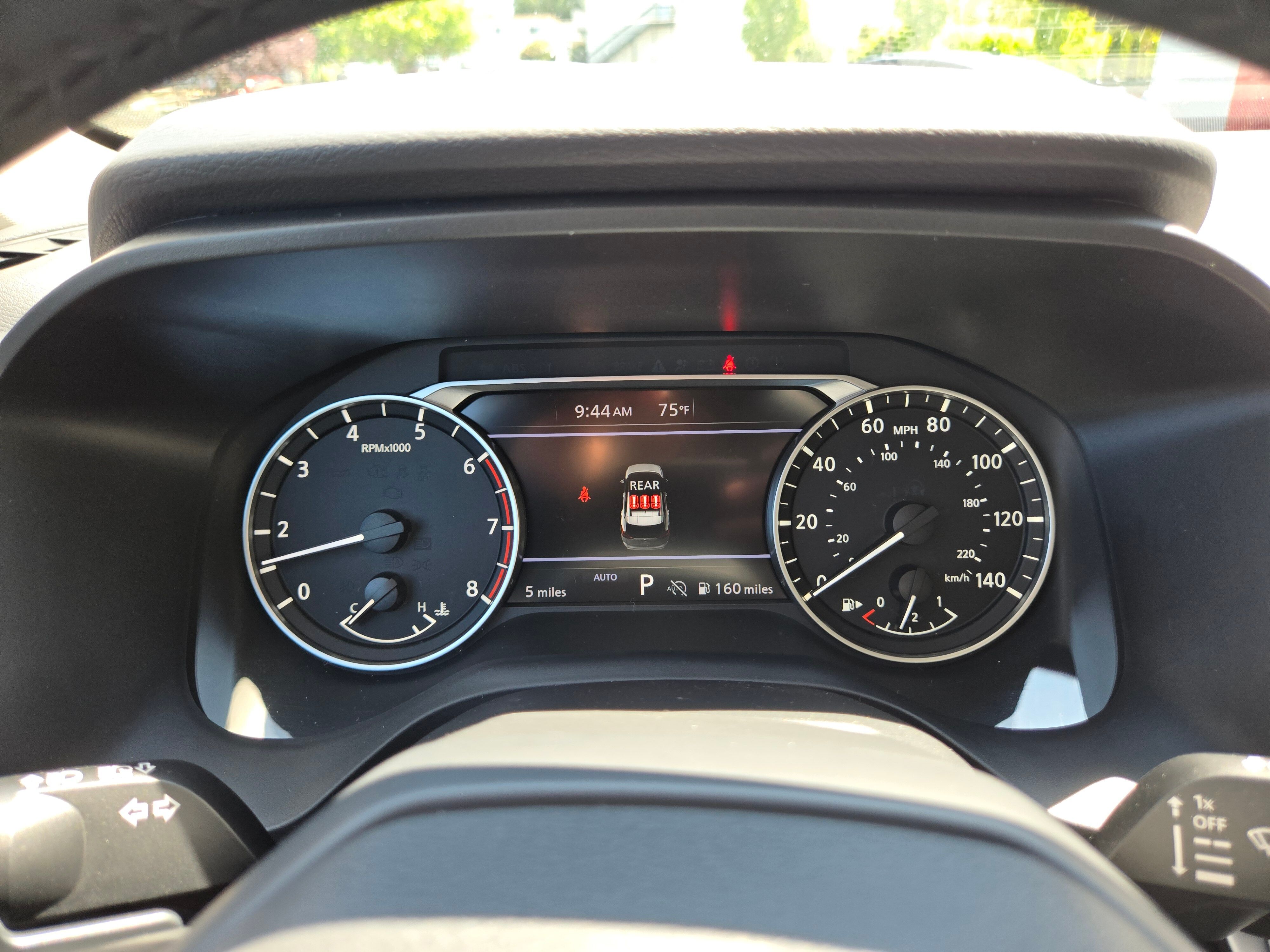 Vehicle image 16 of 30