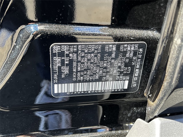 Vehicle image 23 of 28