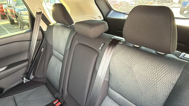 Vehicle image 15 of 41