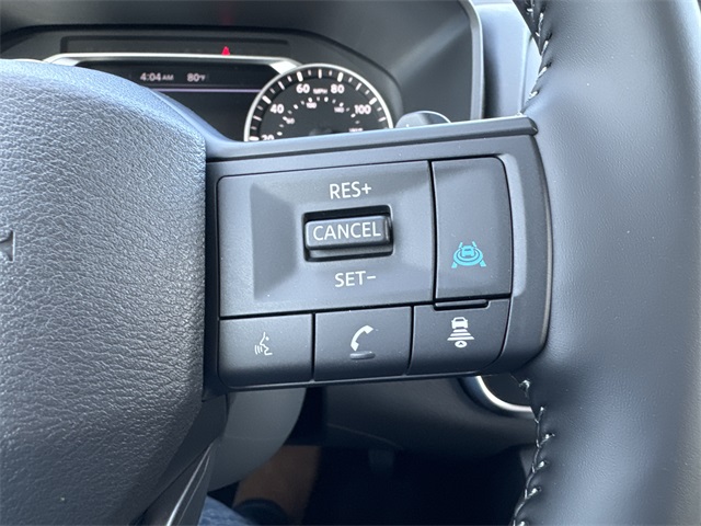 Vehicle image 13 of 19