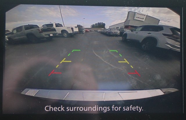 Vehicle image 14 of 19