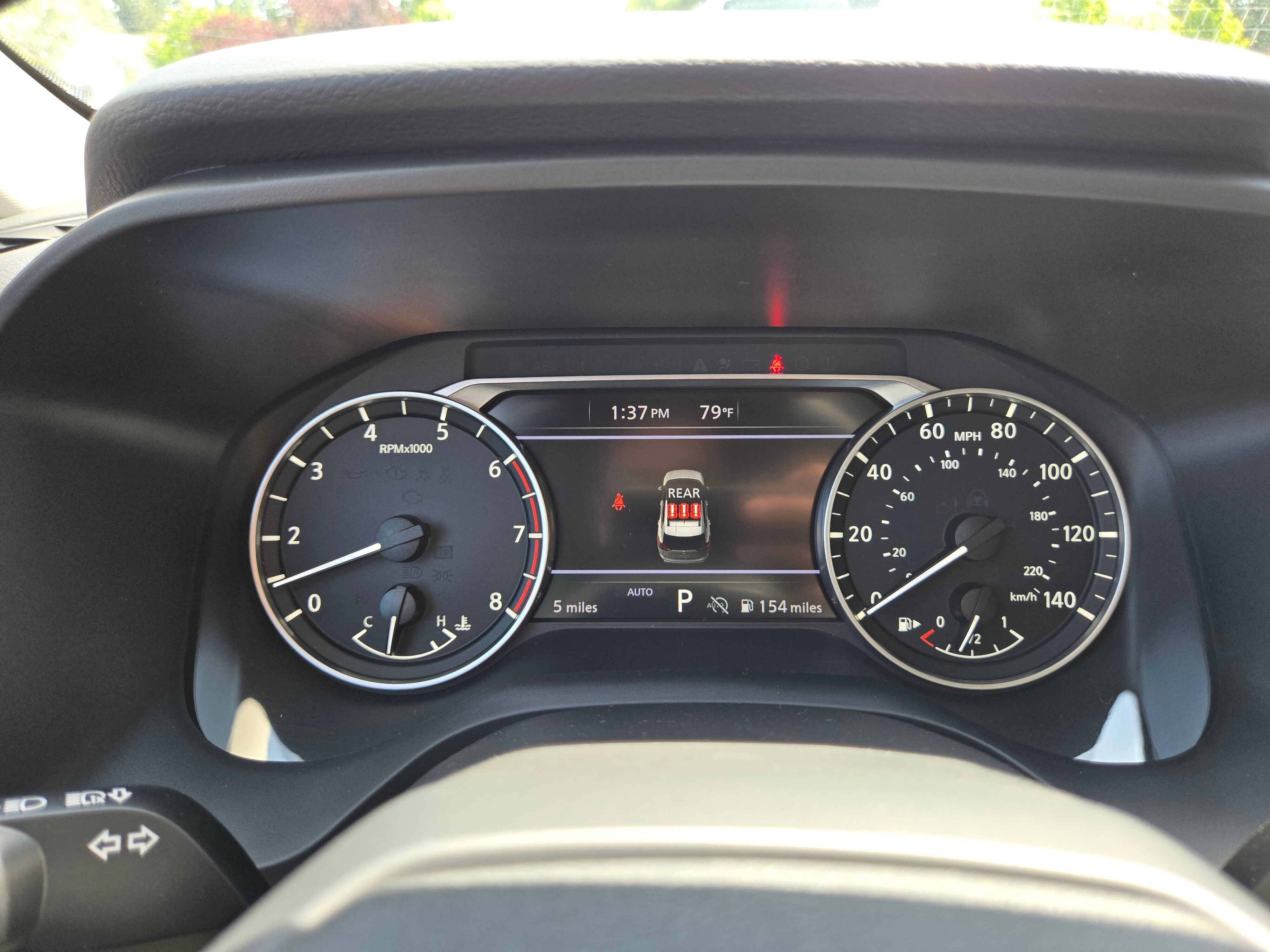 Vehicle image 16 of 31