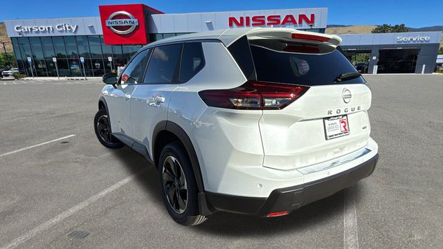 Vehicle image 8 of 35