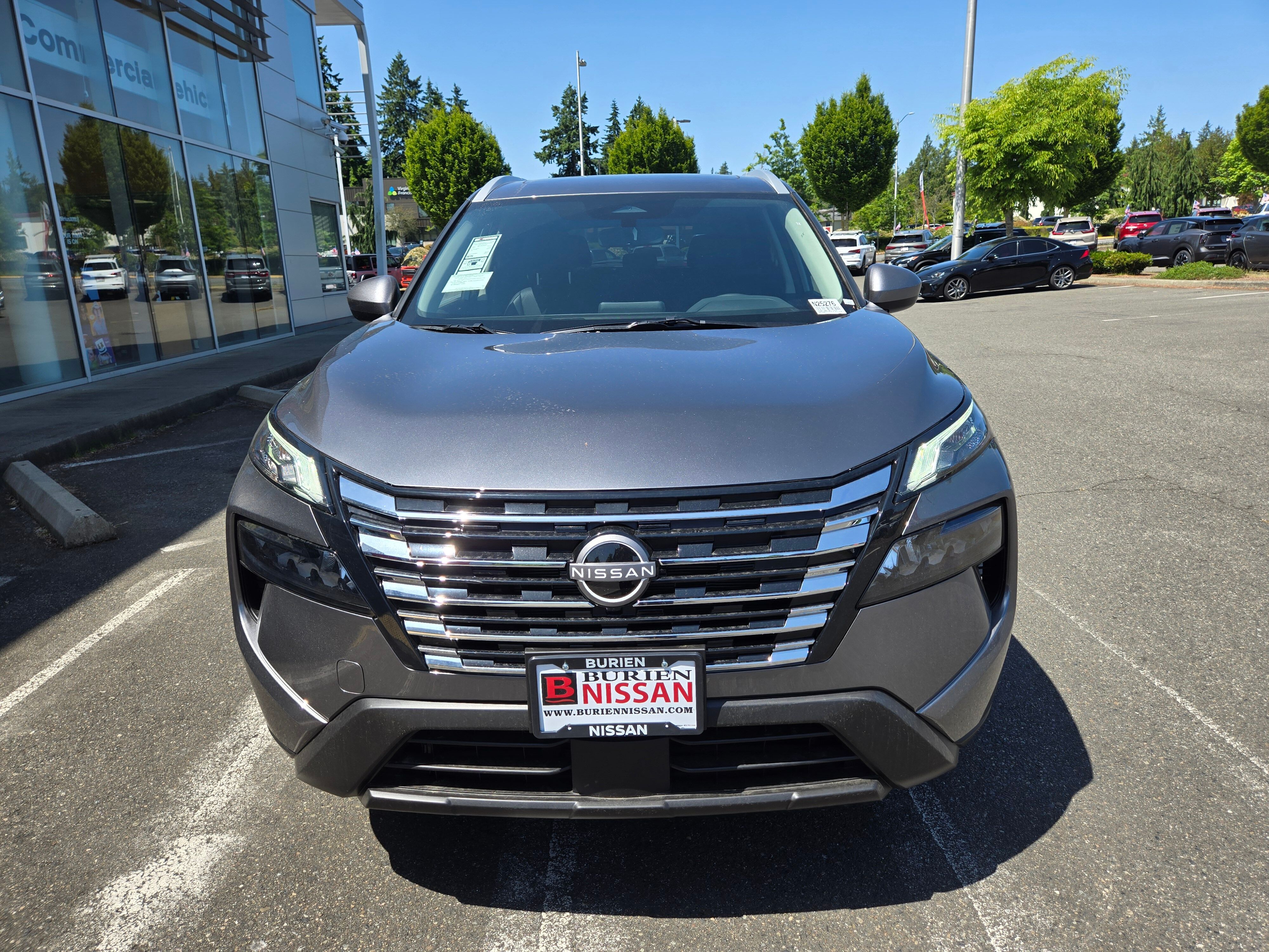 Vehicle image 2 of 30