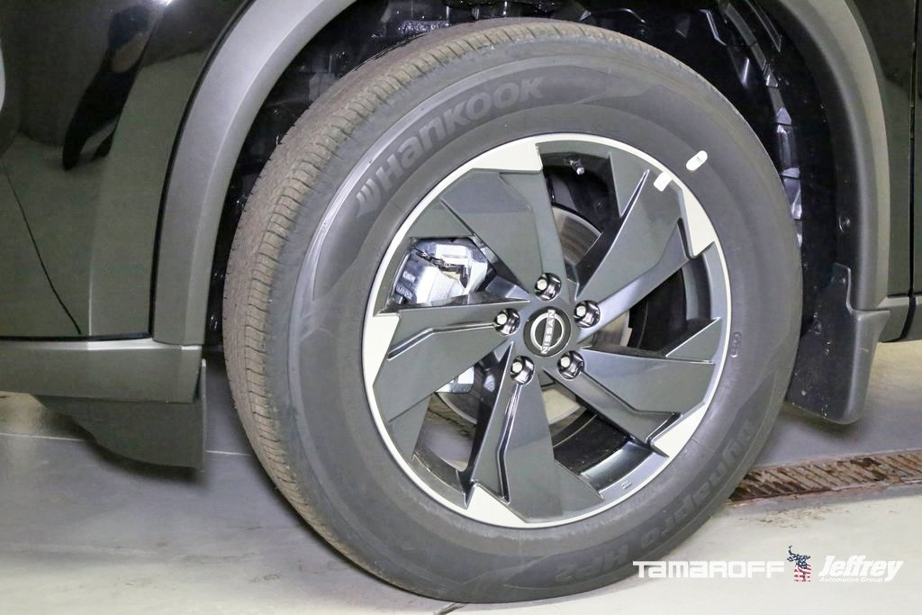 Vehicle image 15 of 15