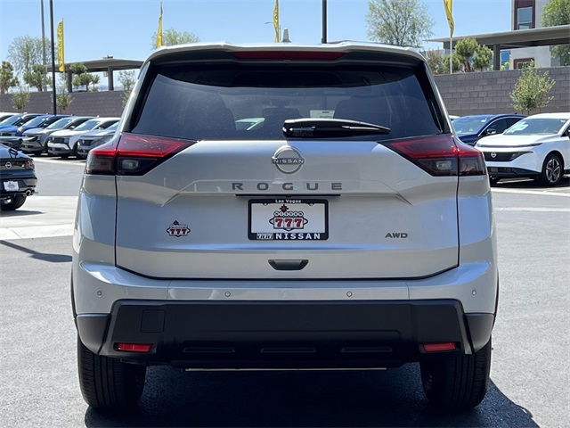 Vehicle image 6 of 28
