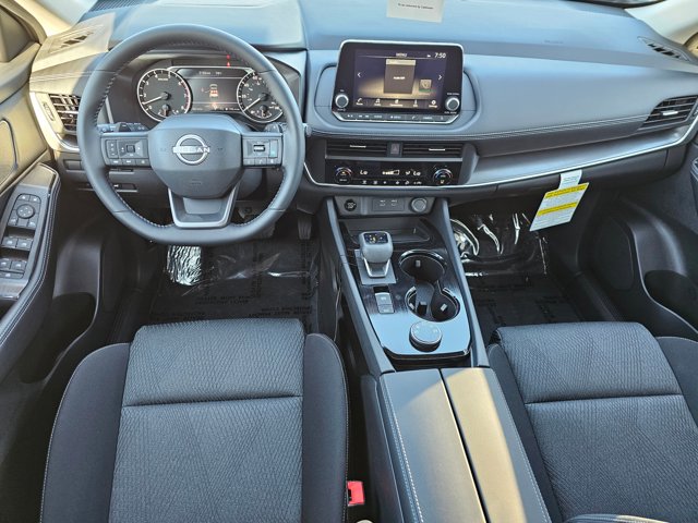 Vehicle image 20 of 34