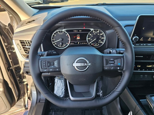 Vehicle image 21 of 34