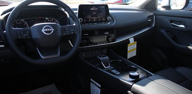 Vehicle image 11 of 19