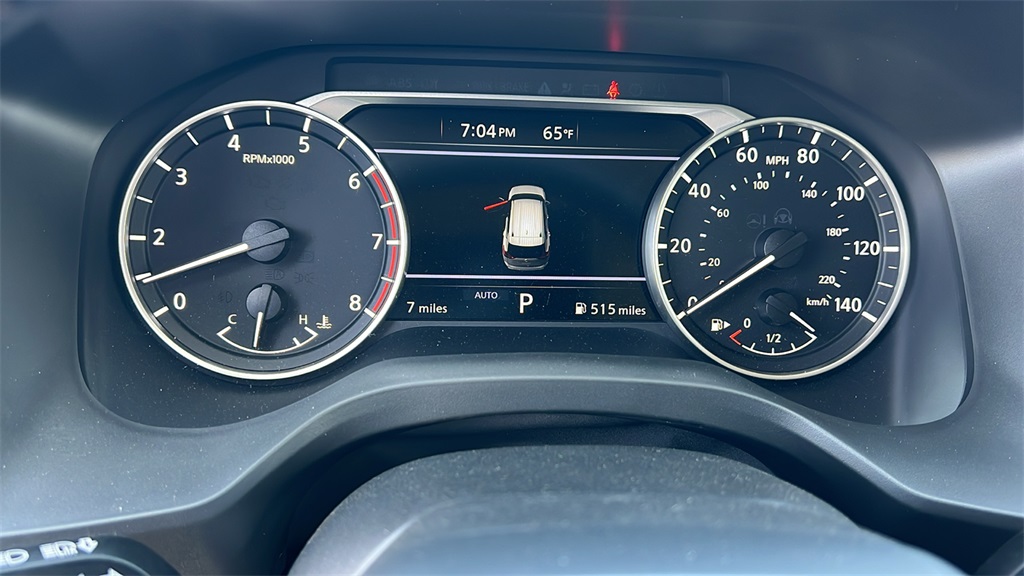 Vehicle image 21 of 30