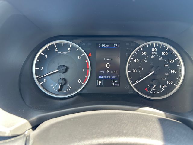 Vehicle image 18 of 20