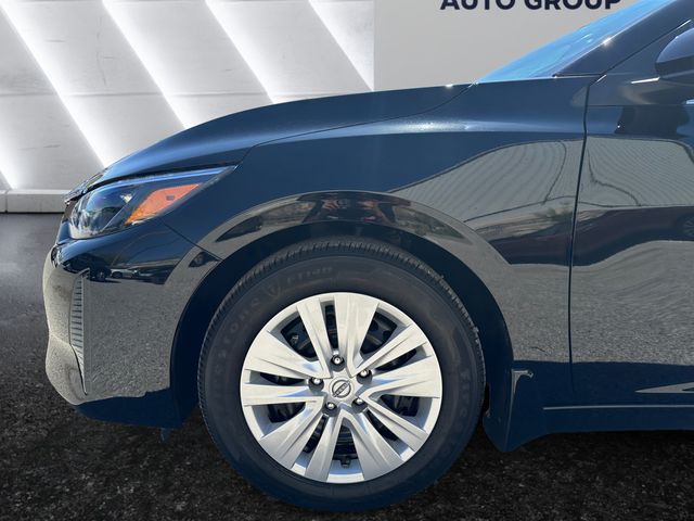 Vehicle image 9 of 20