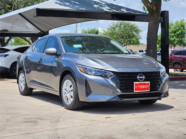 Vehicle image 2 of 22