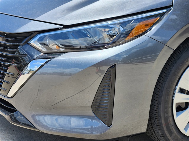 Vehicle image 21 of 22