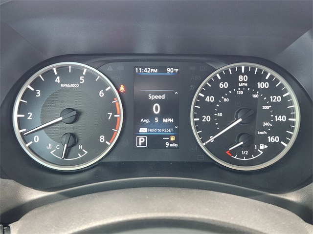 Vehicle image 13 of 22