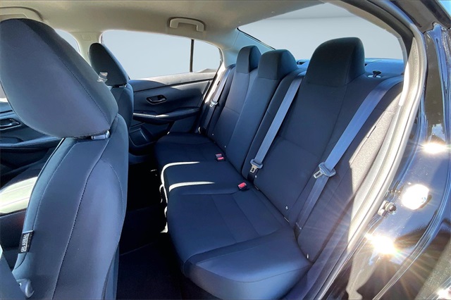 2025 Nissan Sentra S Image 12 of 33