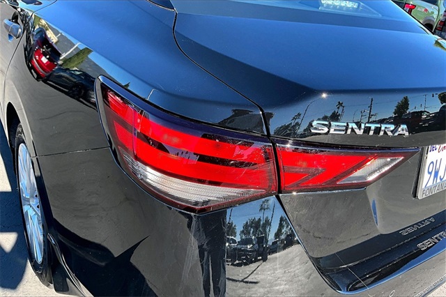 2025 Nissan Sentra S Image 32 of 33
