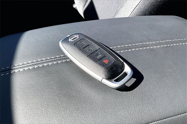 2025 Nissan Sentra S Image 27 of 33