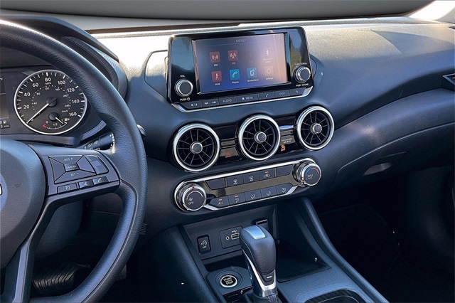 2025 Nissan Sentra S Image 23 of 33