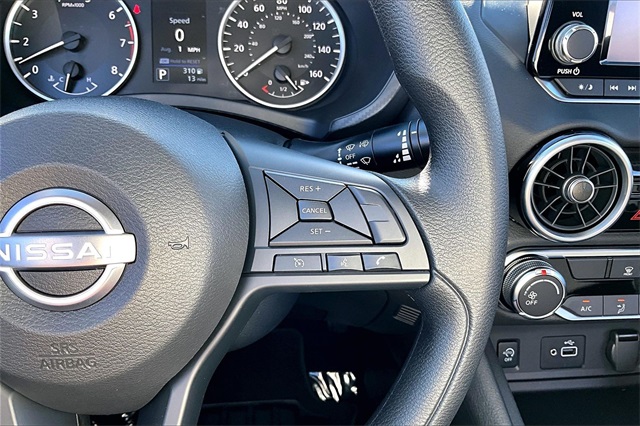 2025 Nissan Sentra S Image 20 of 33
