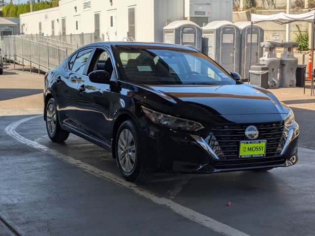 Vehicle image 3 of 22