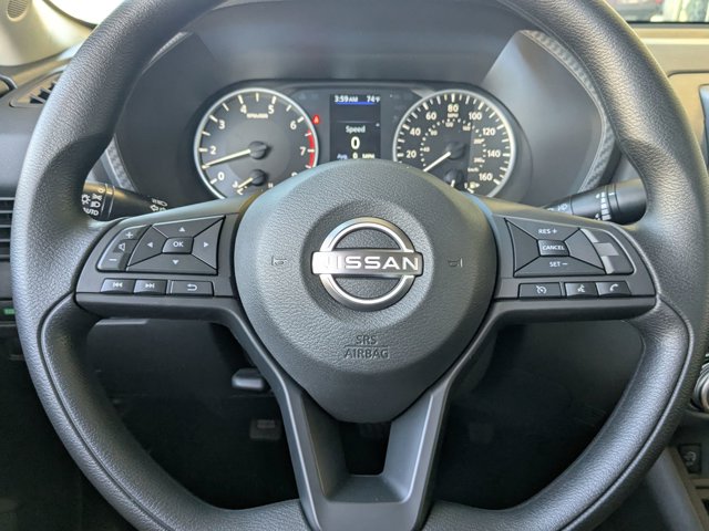 Vehicle image 16 of 22
