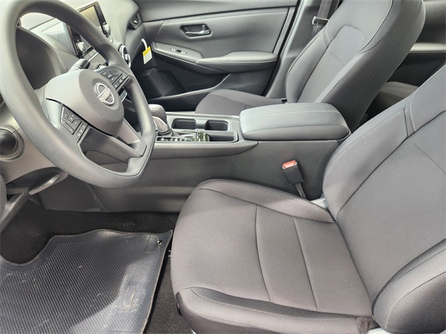 Vehicle image 19 of 22