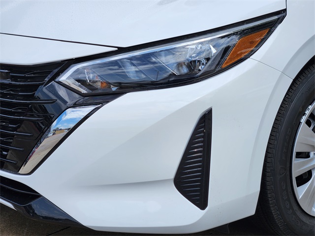 Vehicle image 21 of 22