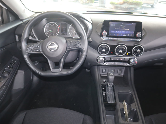2025 Nissan Sentra S Image 12 of 20