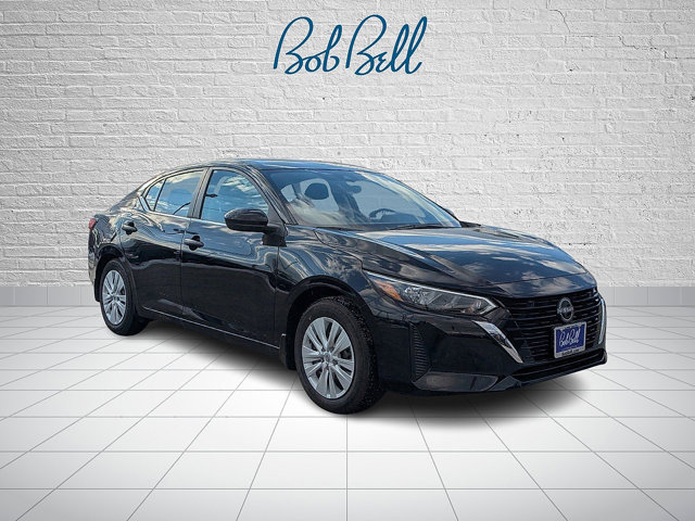 Vehicle image 3 of 25