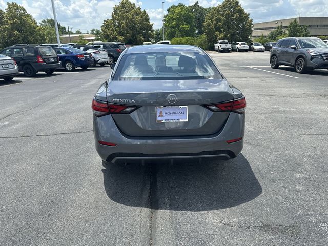 Vehicle image 8 of 35