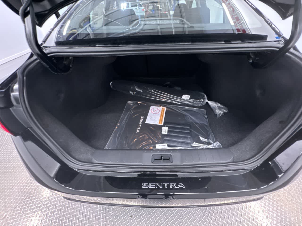 Vehicle image 12 of 40