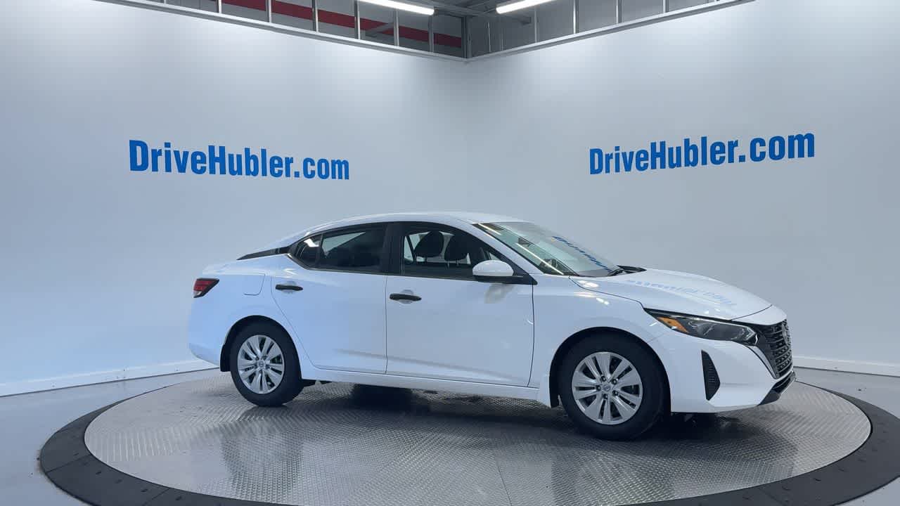 Vehicle image 3 of 42