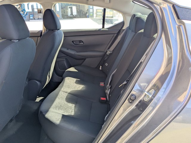 Vehicle image 12 of 22