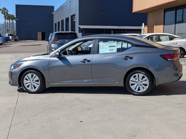 Vehicle image 7 of 22