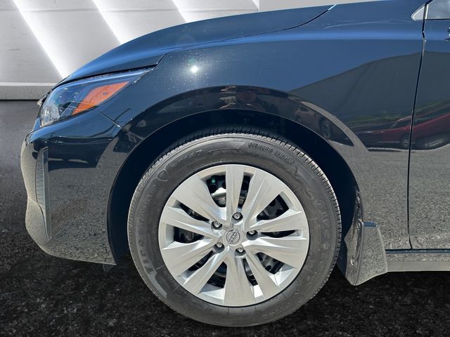 Vehicle image 8 of 20