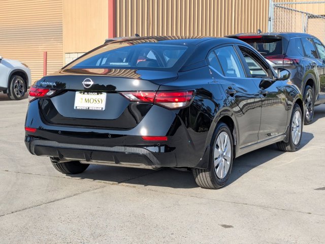 Vehicle image 5 of 22