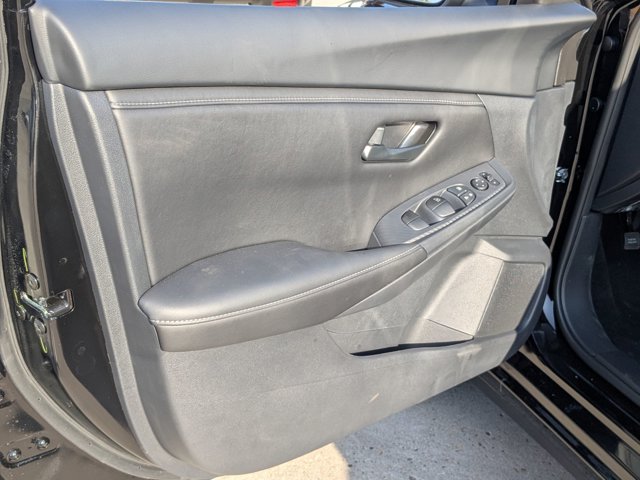 Vehicle image 22 of 22