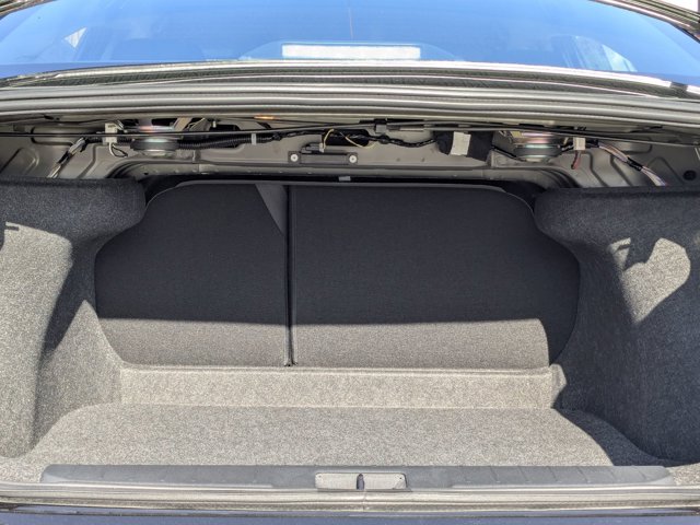 Vehicle image 9 of 22