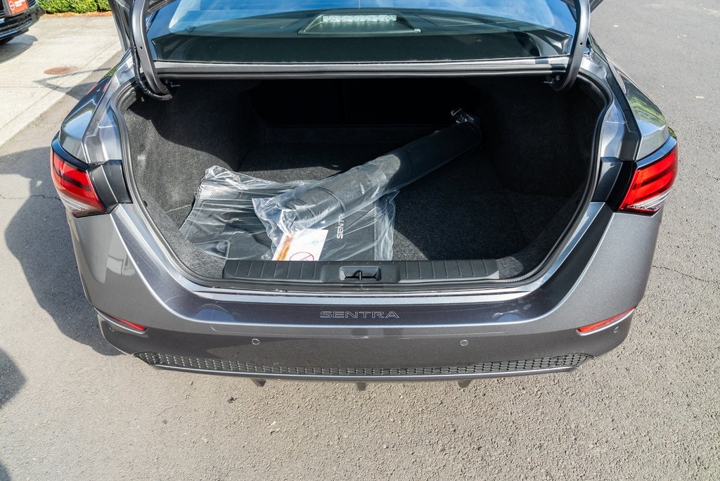 2025 Nissan Sentra S Image 8 of 26